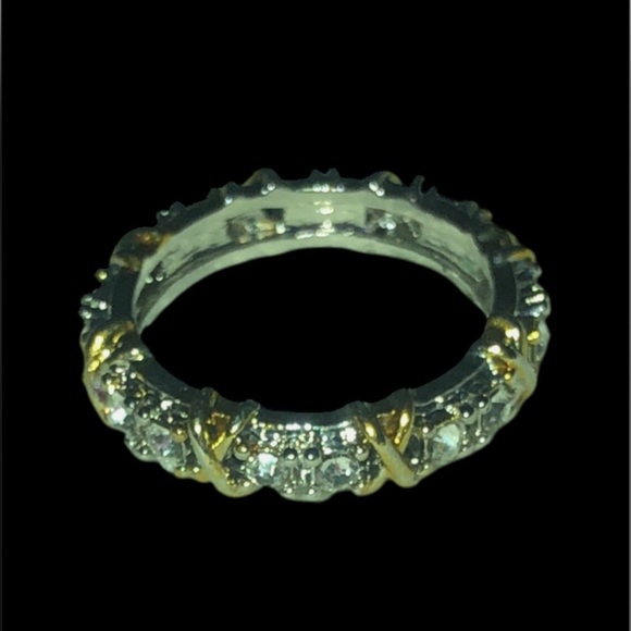 5⭐ Rated White Gold Eternity Band Hugs and Kisses - Picture 3 of 5